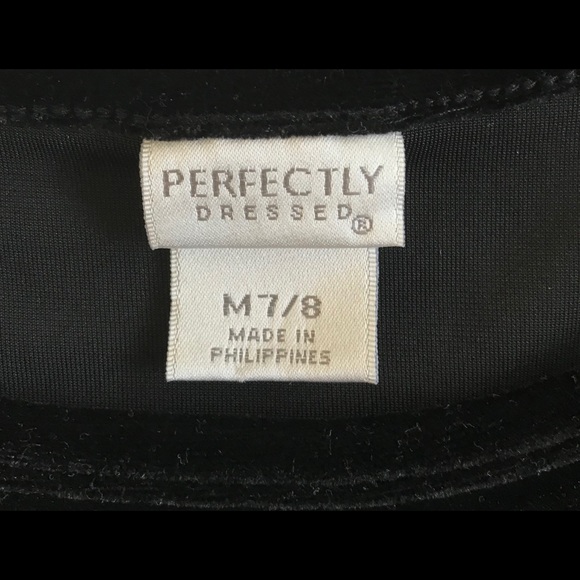 Lovely Girls Velvet Dress - Picture 3 of 3